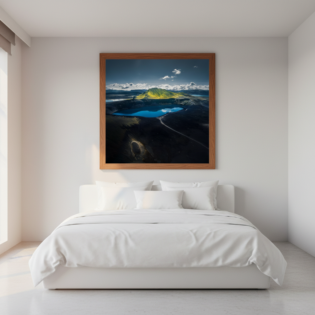 Blahylur – Framed interior mockup