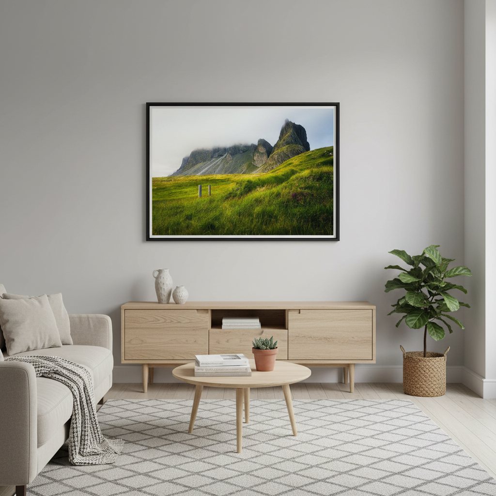 Eystrahorn – Framed interior mockup