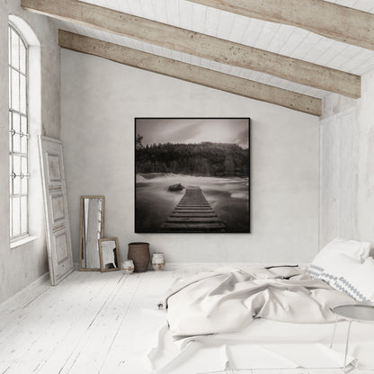 Svart hvitt veggbilde av Flagefossen på Voss.