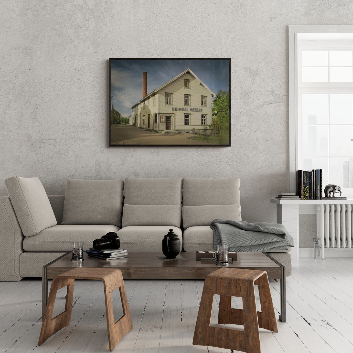 Fornyet veggbilde av meierigården i Heimdal sentrum, Trondheim. Bilde opprinnelig fra 1945