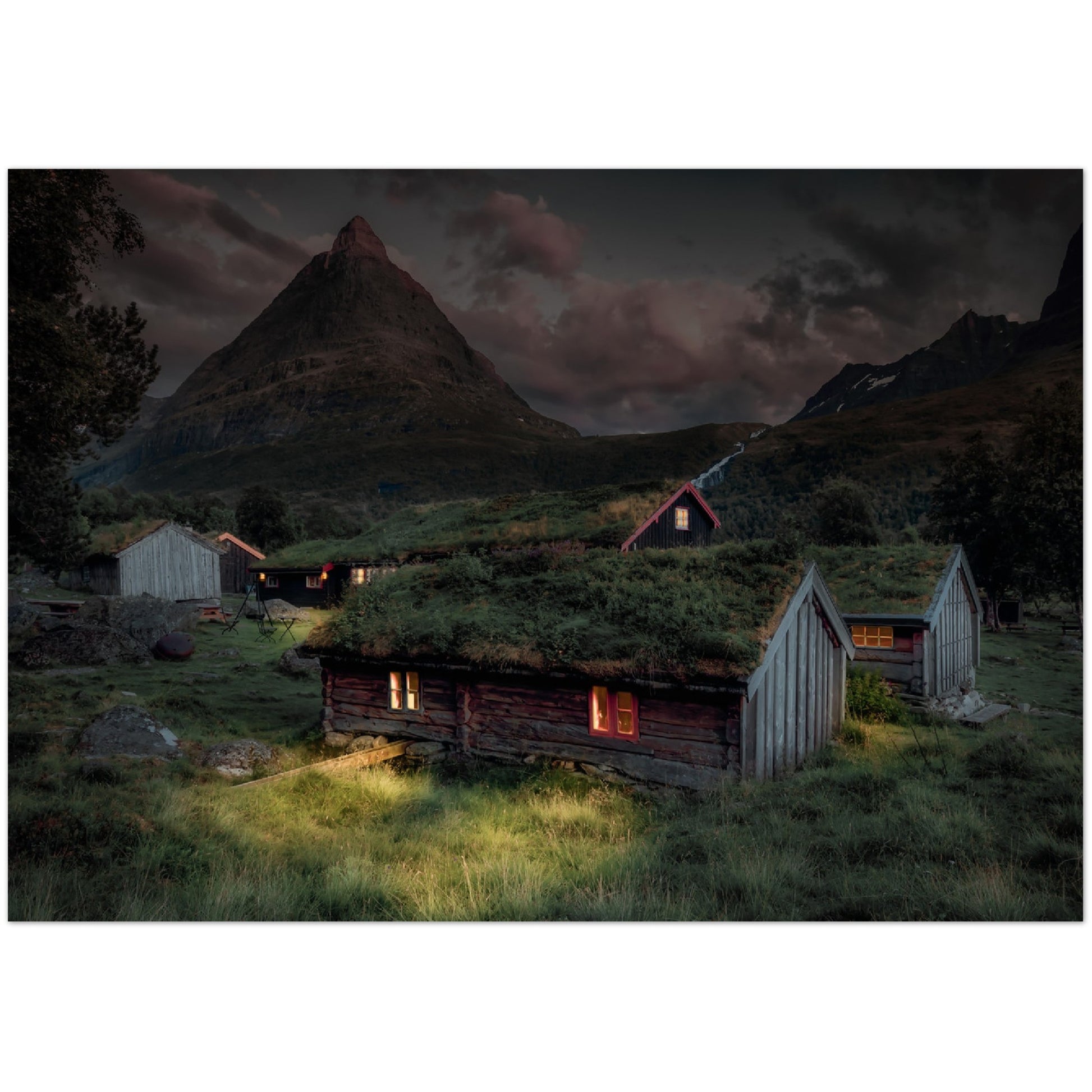 Night in Innerdalen - Dusk in Norway's Mountain Valley - Norwegian landscape photography